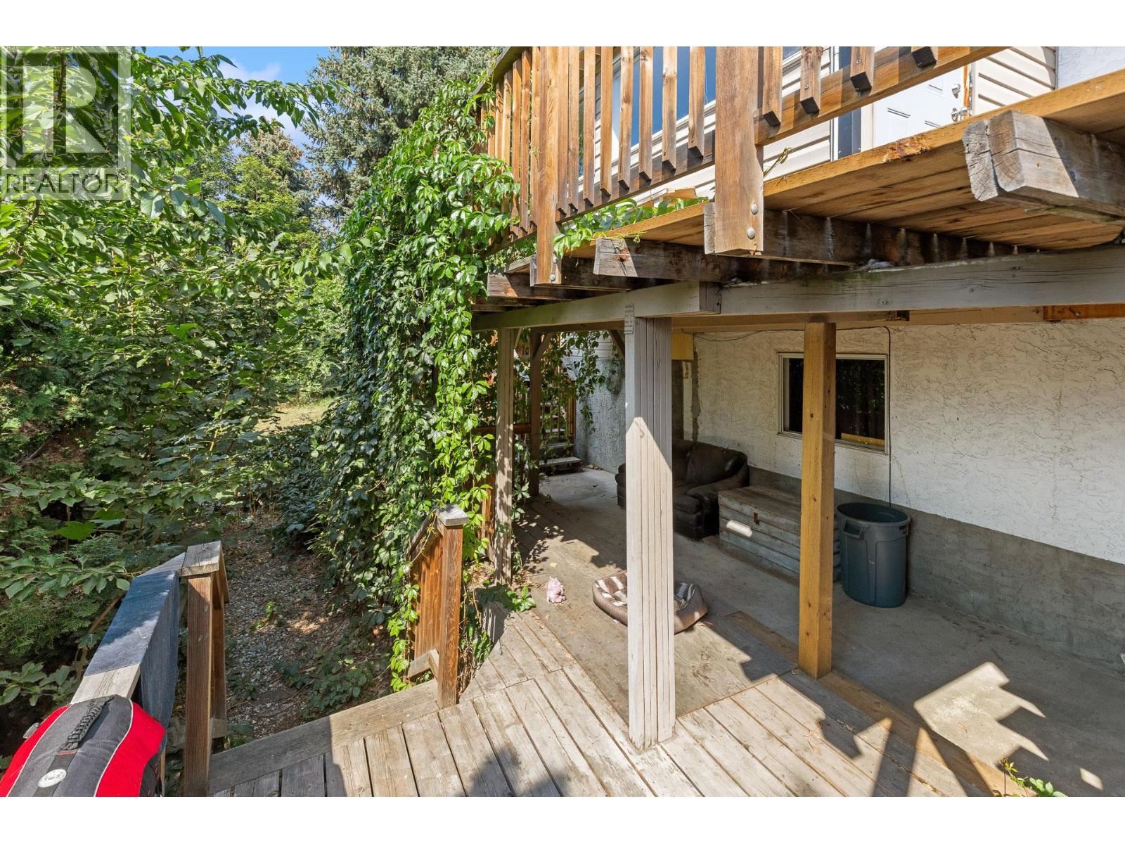  702 Fraser Road, Kelowna