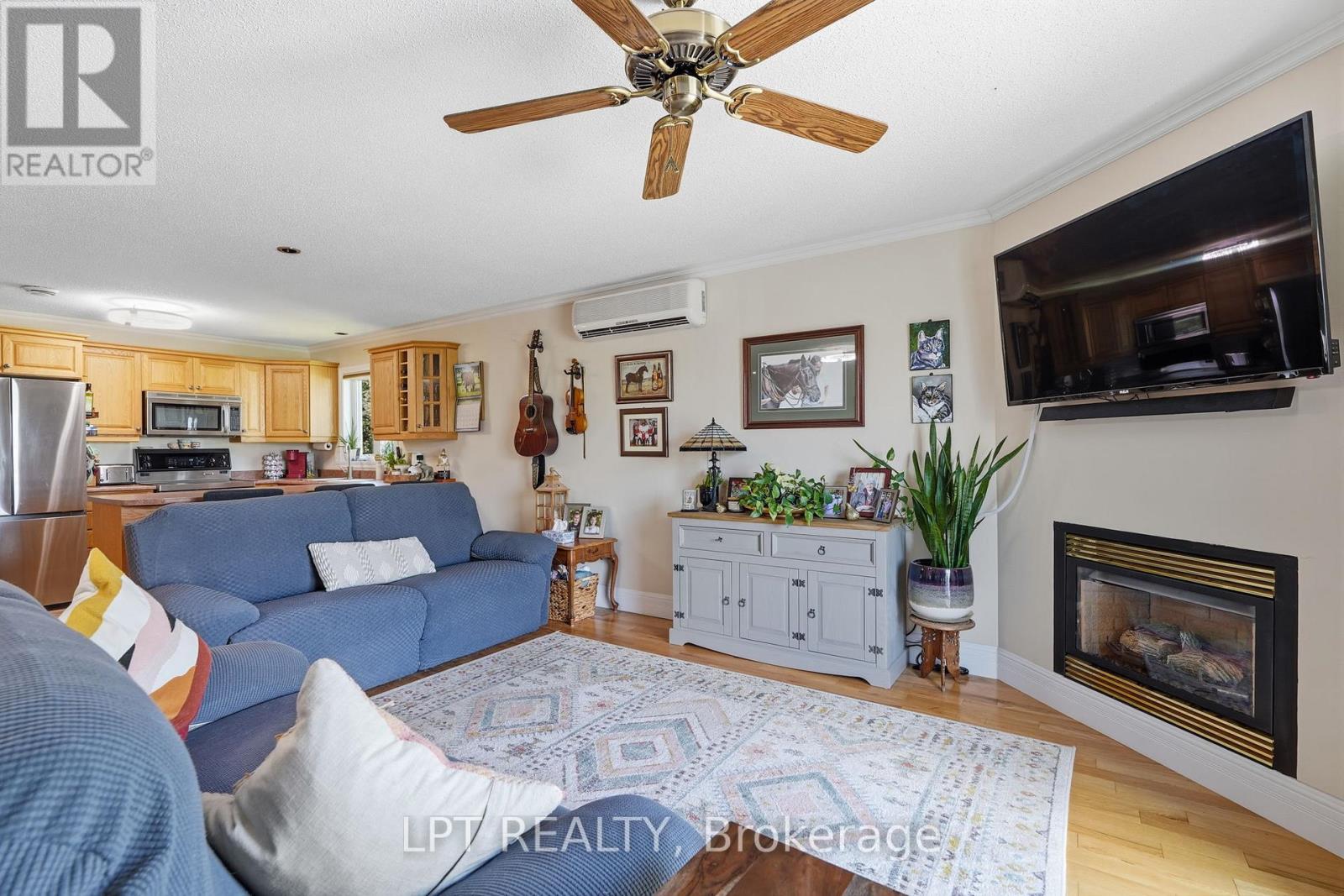 #26 26 PENDLETON STREET - Image 10
