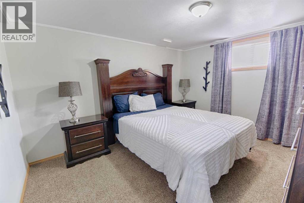 6014 52 Street - 21