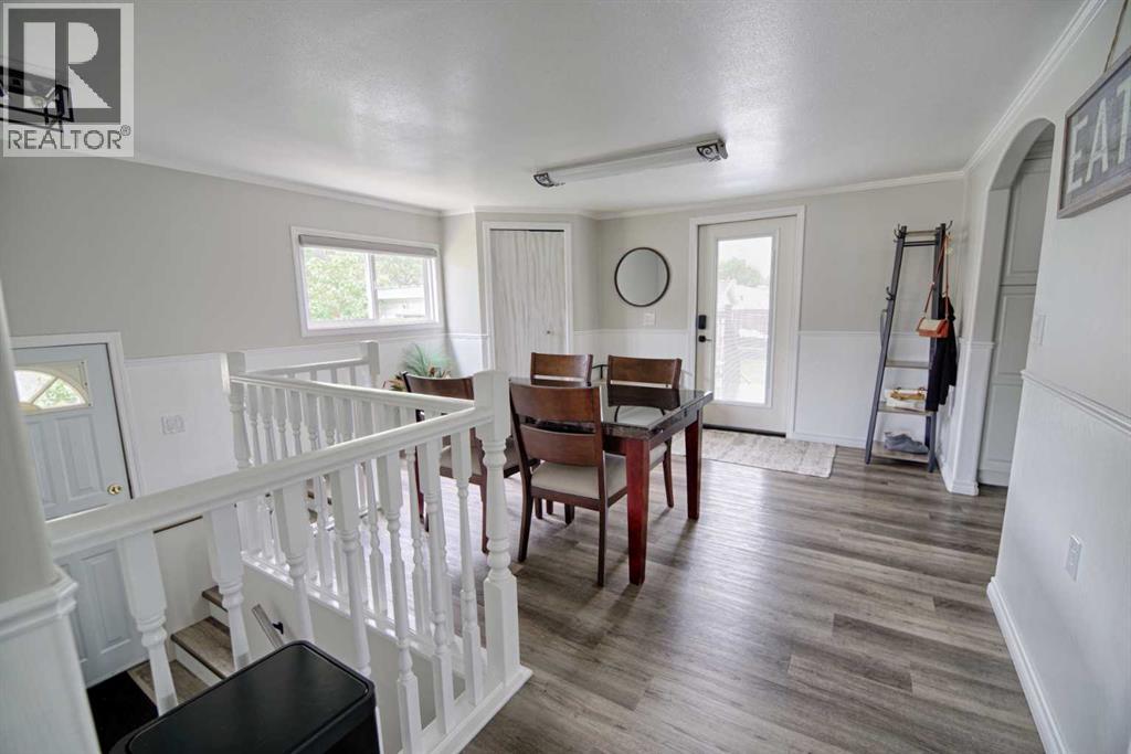 6014 52 Street - 7