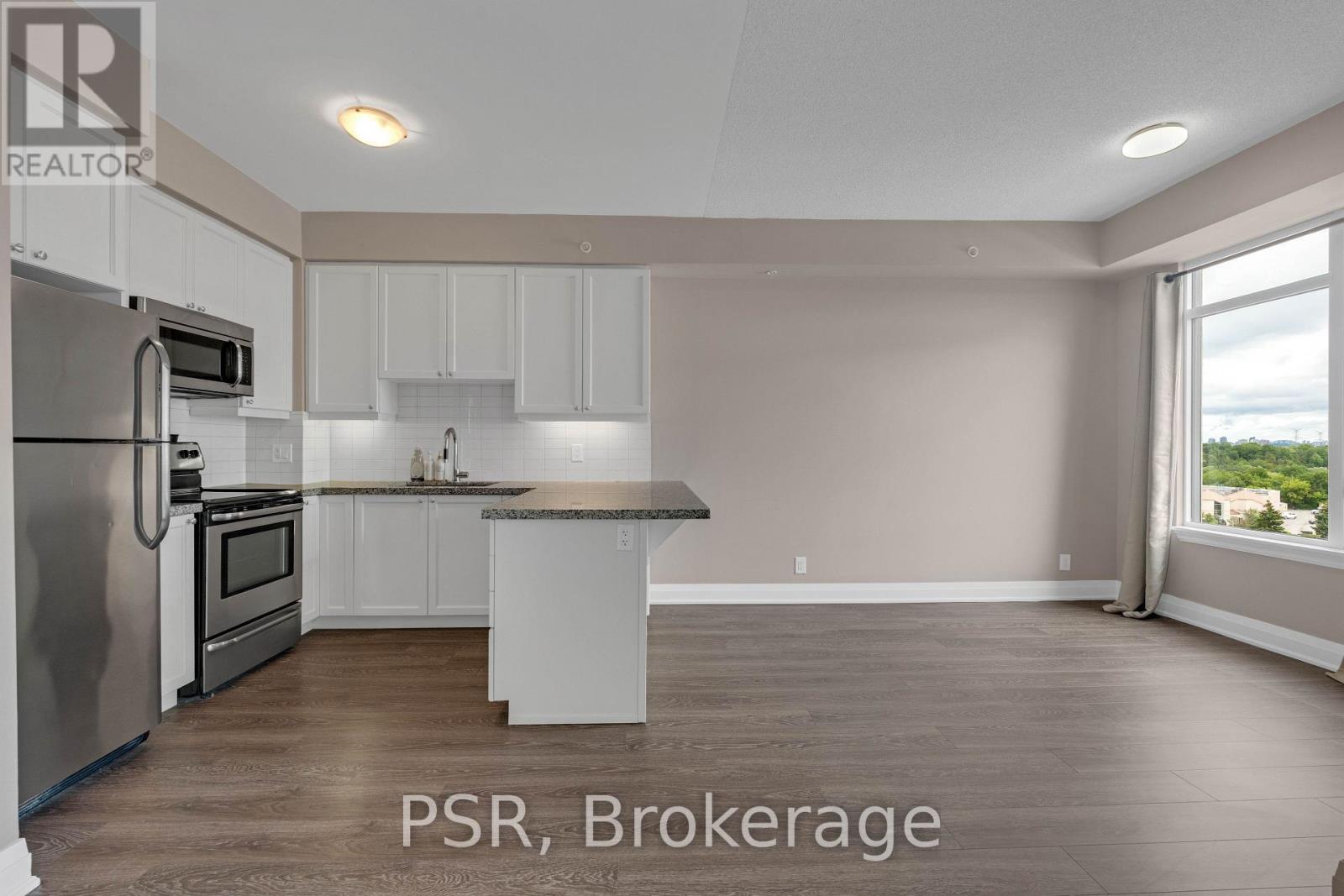 #715 24 WOODSTREAM BOULEVARD - 10