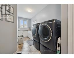 Bathroom - 183 Townsend Drive, Woolwich, ON N0B1M0 Photo 16