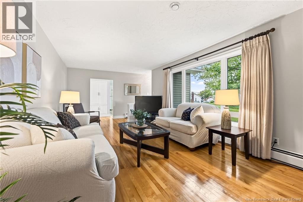 116 Ellerdale Avenue - 6