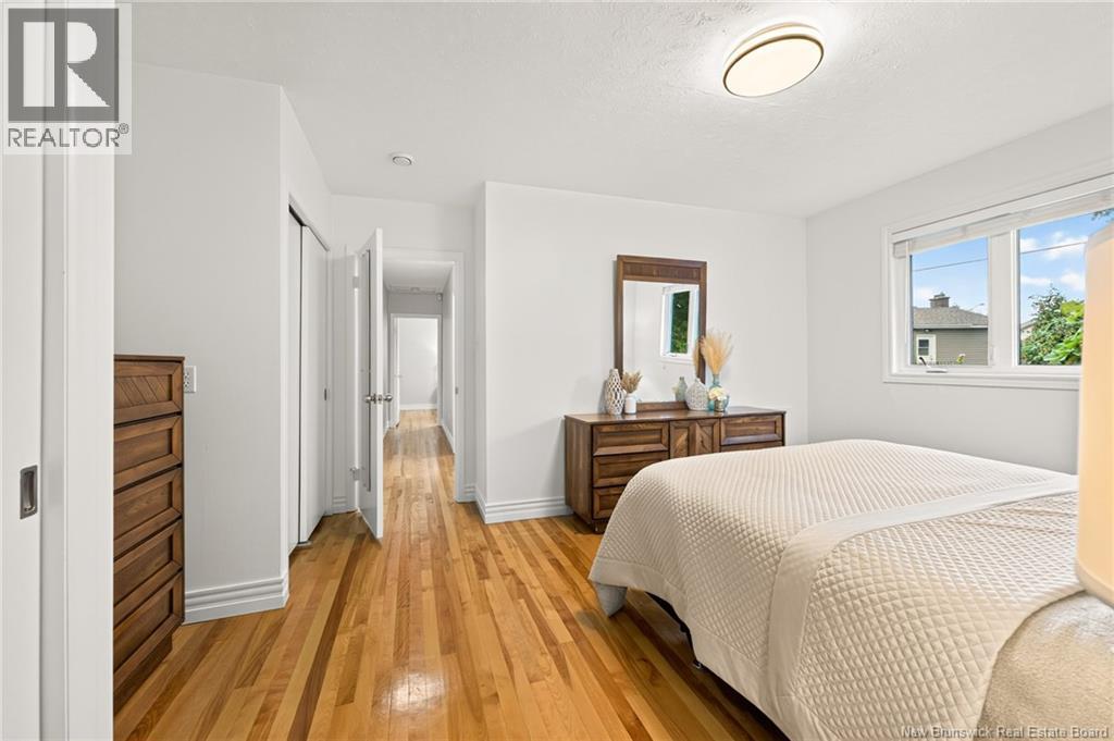 116 Ellerdale Avenue - 17