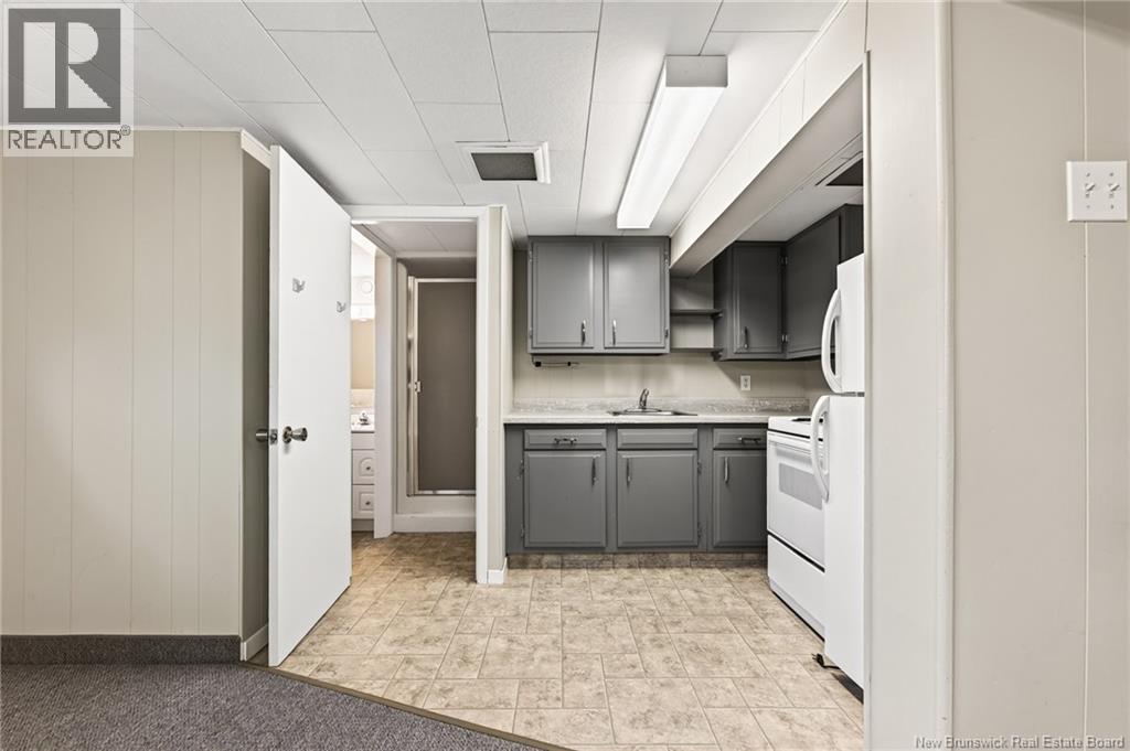 116 Ellerdale Avenue - Image 25