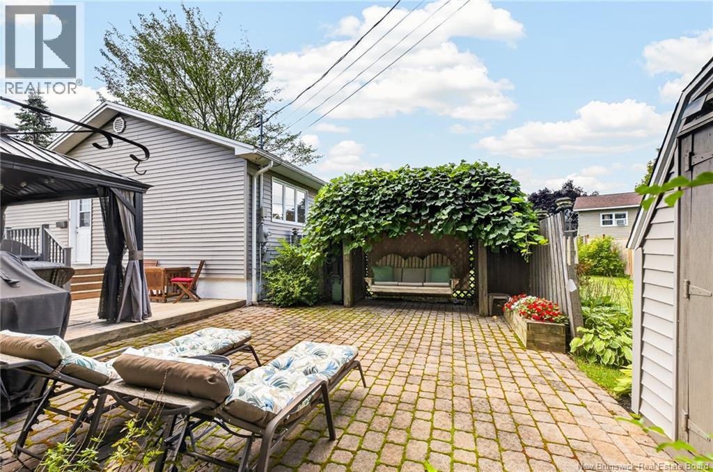116 Ellerdale Avenue - Image 40