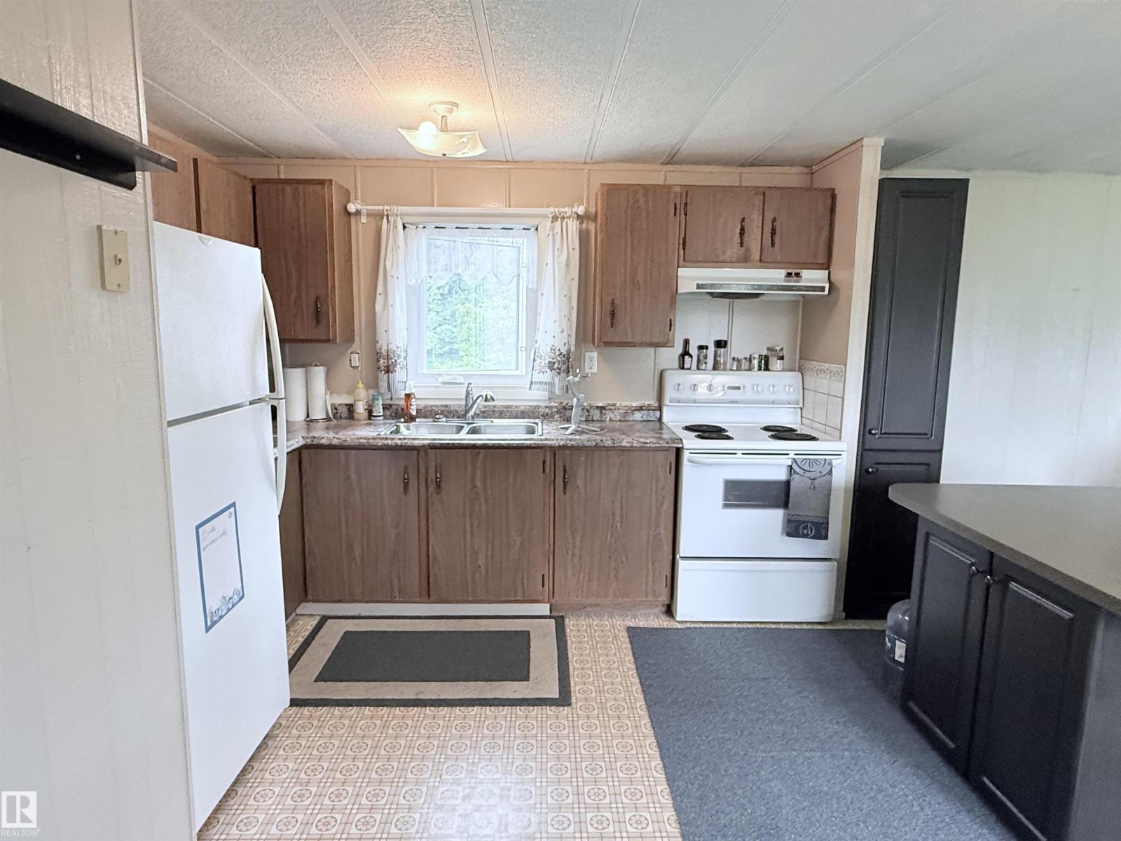 3040 CENTRAL DR - Image 13