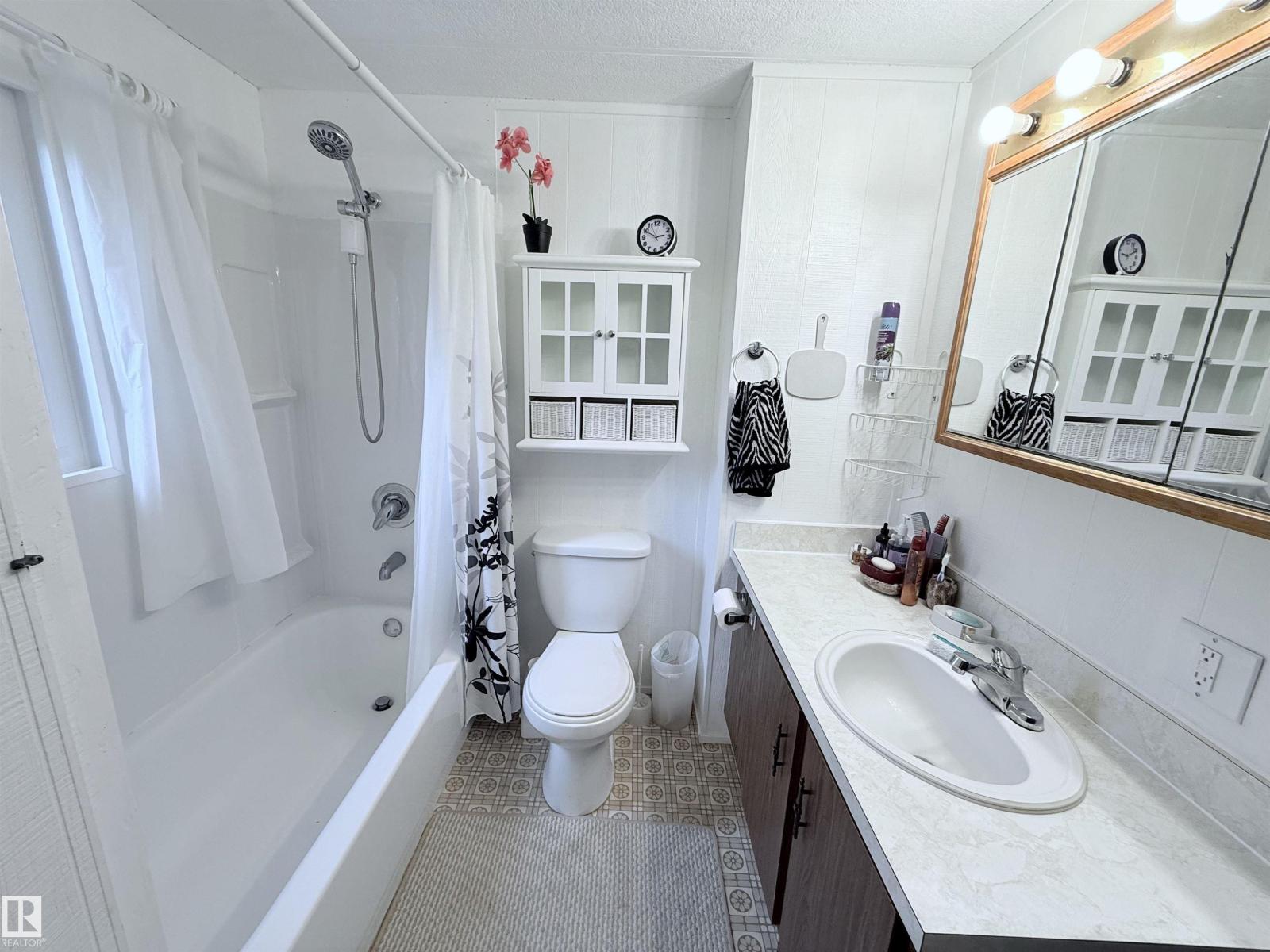 3040 CENTRAL DR - Image 23