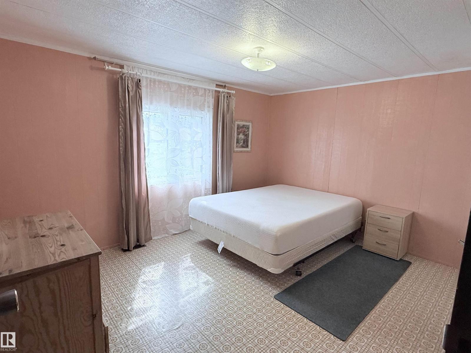 3040 CENTRAL DR - 32