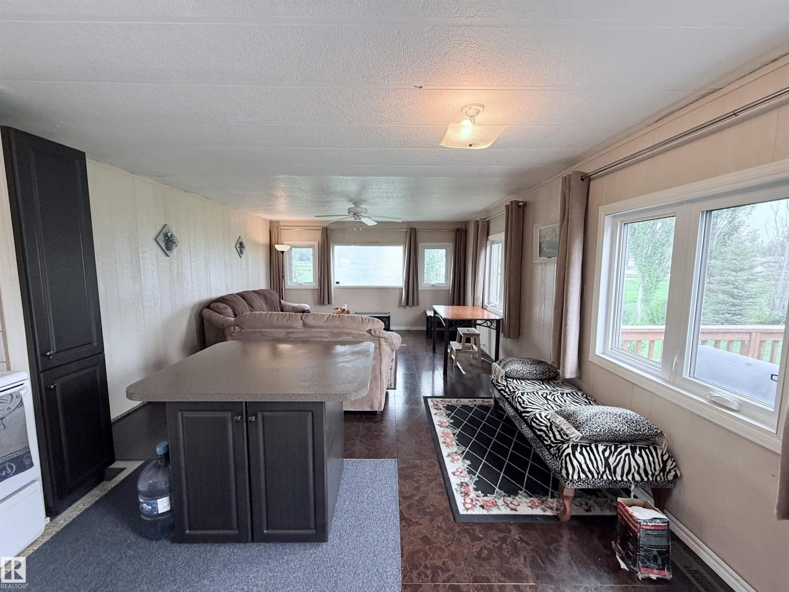 3040 CENTRAL DR - 4