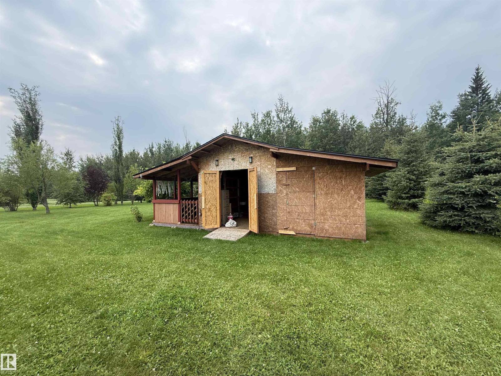 3040 CENTRAL DR - 43