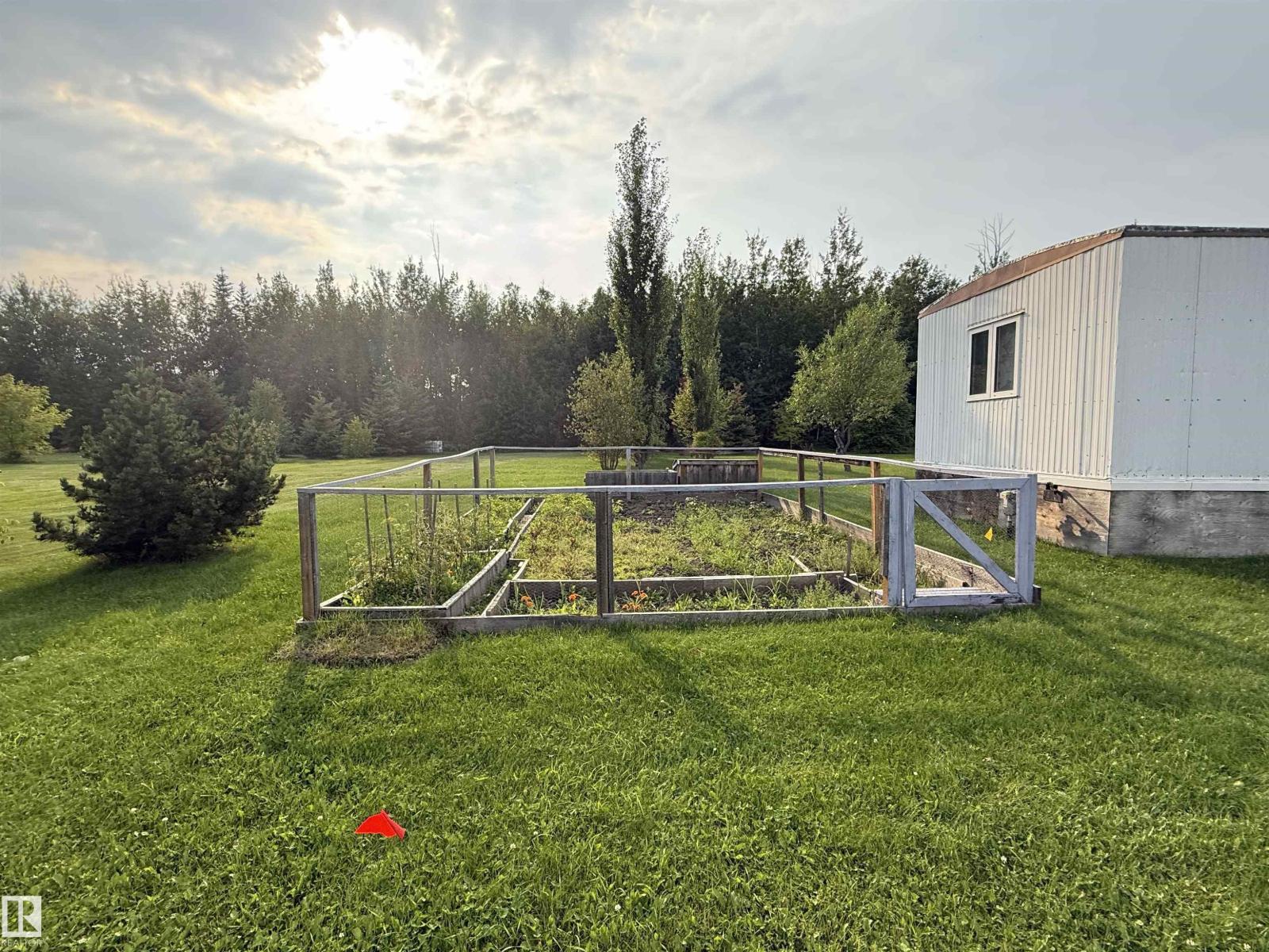 3040 CENTRAL DR - Image 56