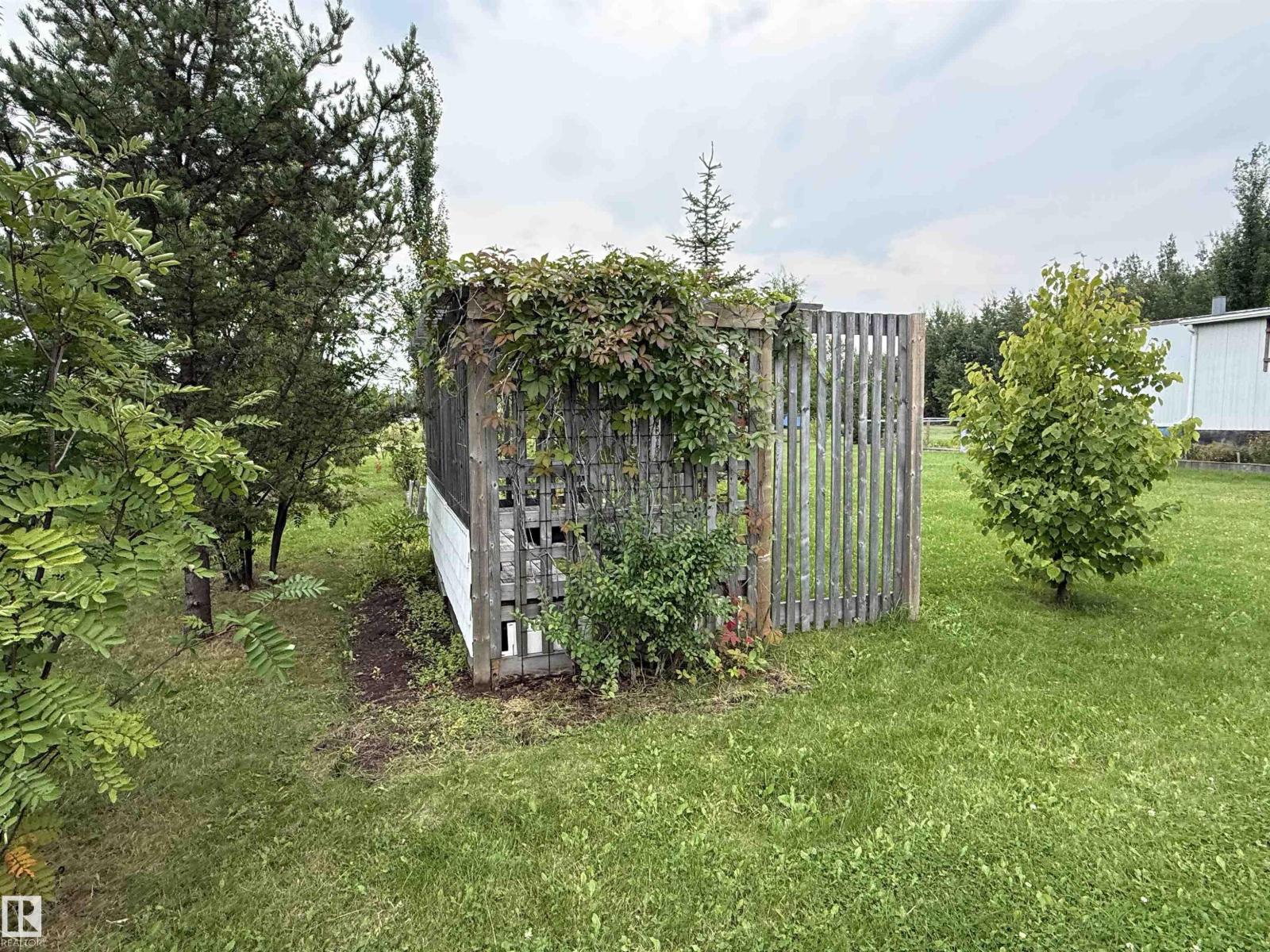 3040 CENTRAL DR - 65