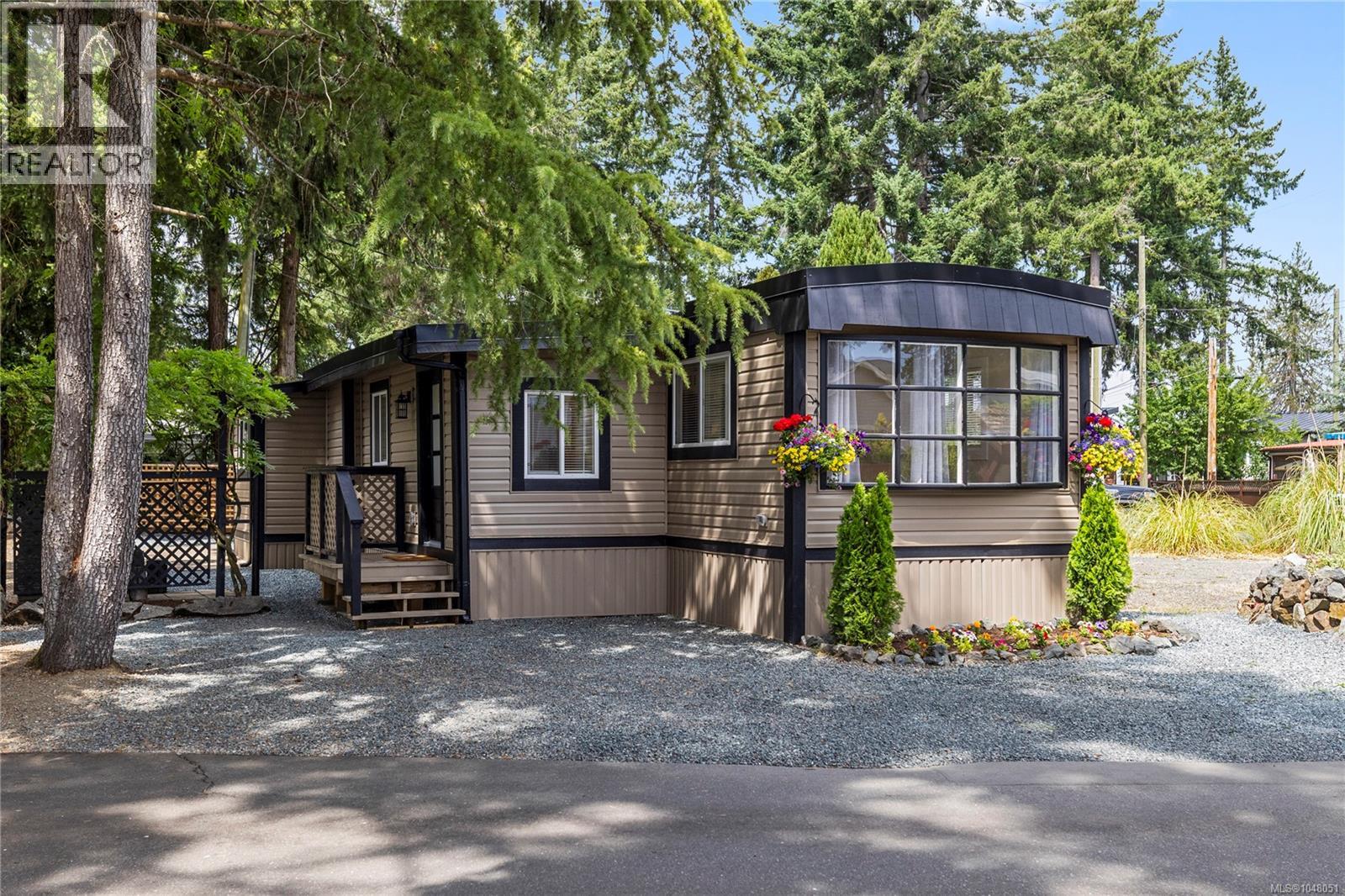 #66 1247 Arbutus Rd - 1