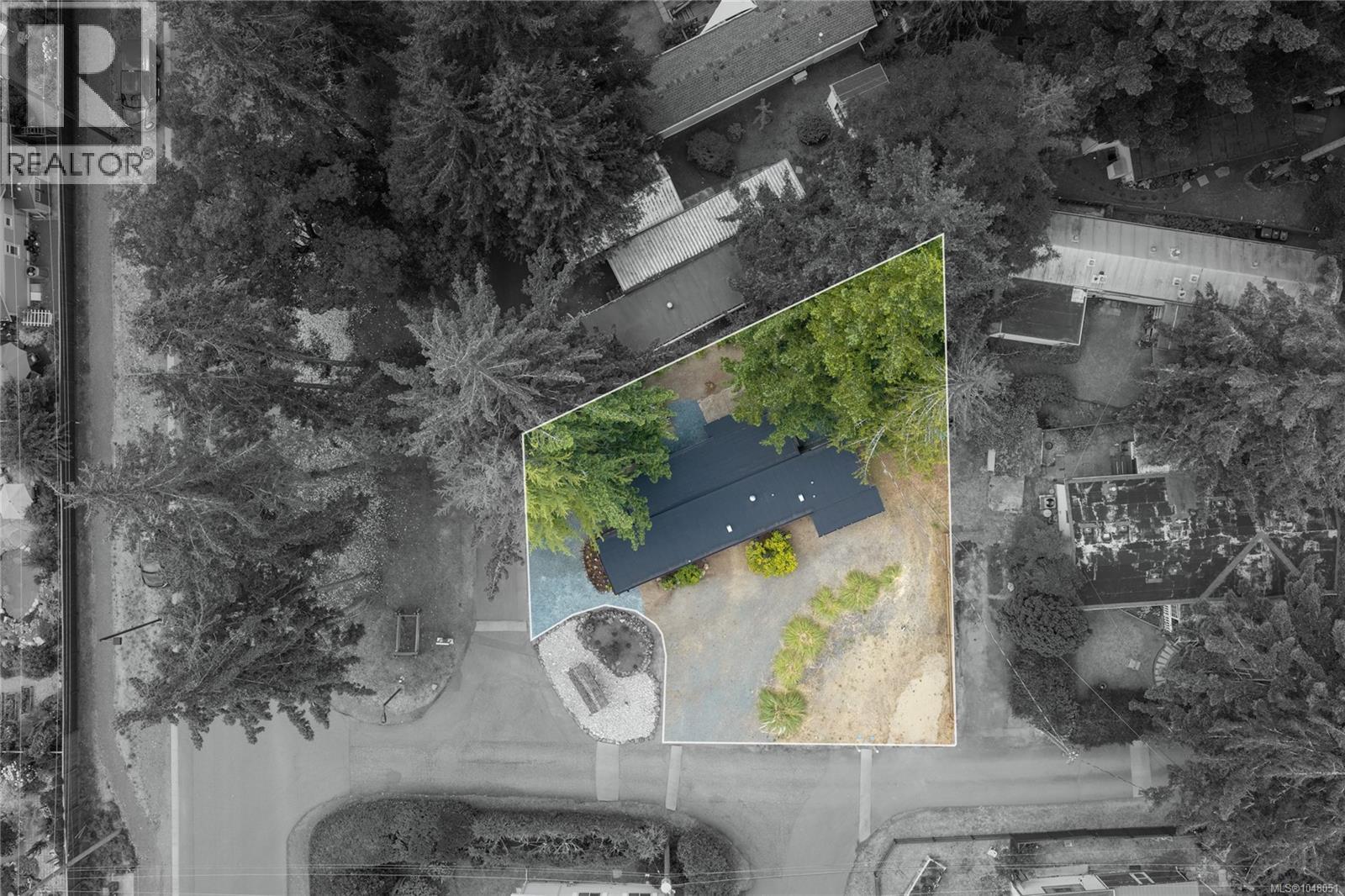 #66 1247 Arbutus Rd - 10