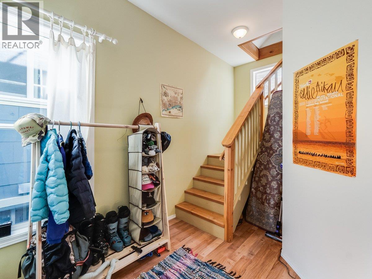 818 MILL Street - 22