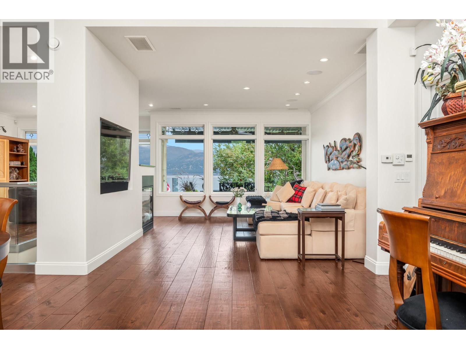 8615 Okanagan Landing Road, Vernon