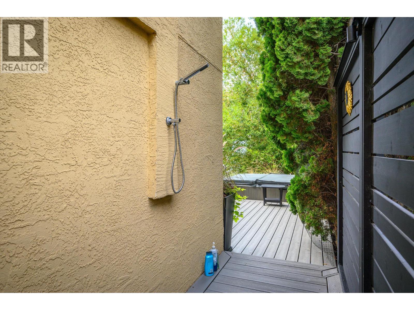 8615 Okanagan Landing Road, Vernon