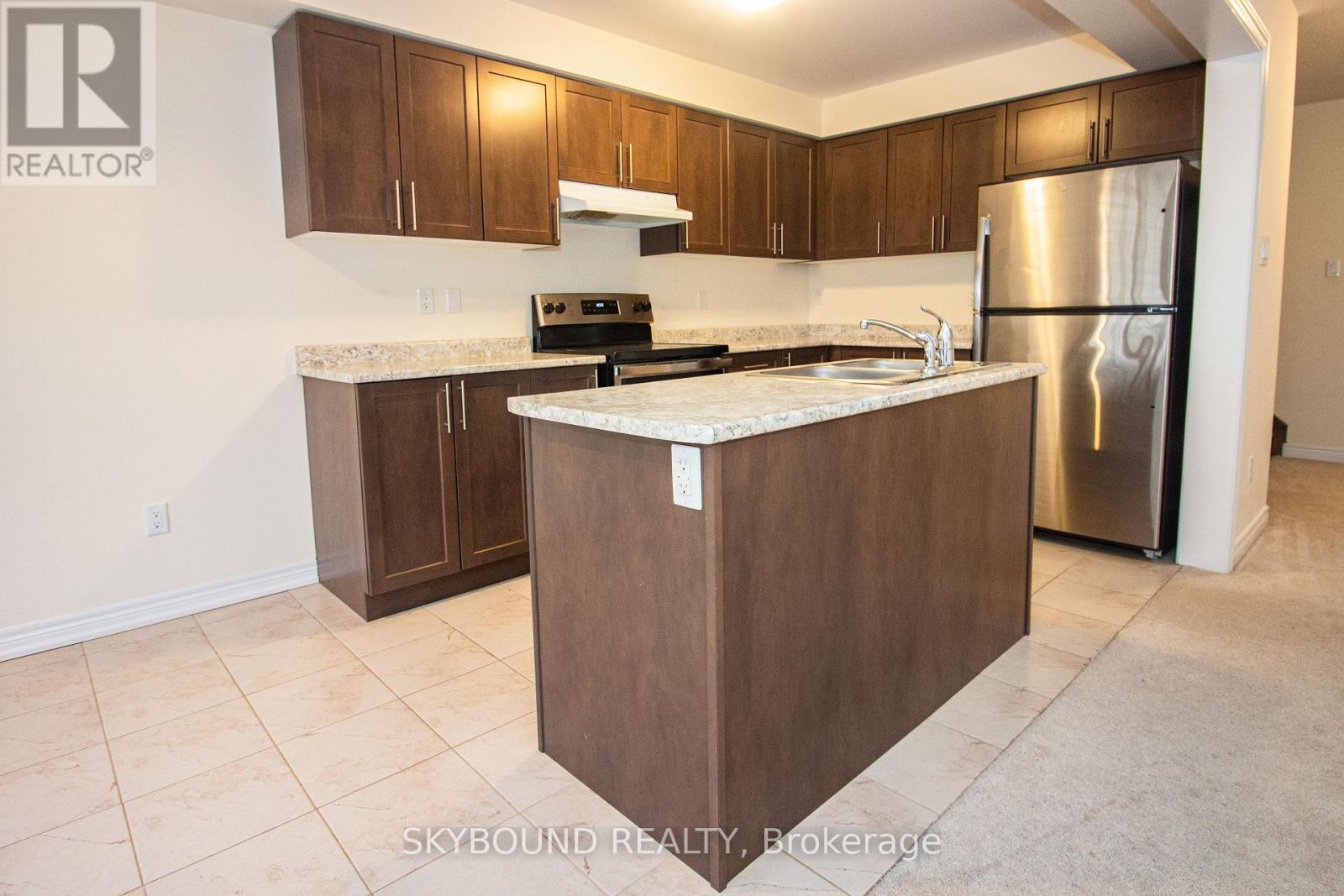 30 - 755 LINDEN DRIVE — photo 3