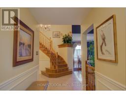 Foyer - 34 Long Gate Court, Ottawa, ON K2J4E7 Photo 6