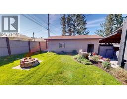 7536 Jackson Avenue, Radium Hot Springs, BC V0A1M0 Photo 44