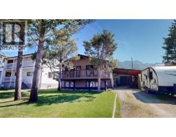 7536 Jackson Avenue, Radium Hot Springs, BC V0A1M0 Photo 33