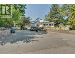 4pc Bathroom - 14416 Fisher Close, Summerland, BC V0H1Z0 Photo 10