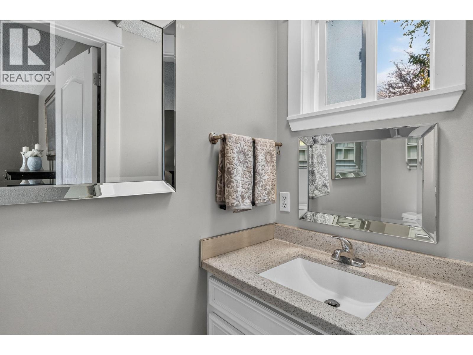  2848 Inverness Road, West Kelowna