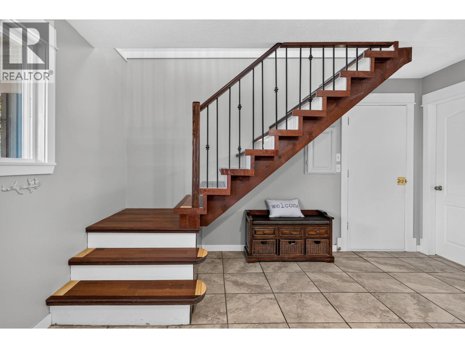  2848 Inverness Road, West Kelowna
