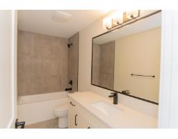 7750 196 Street, Langley, BC V2Y3V4 Photo 14
