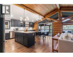 4pc Ensuite bath - 8758 Holding Road Unit# 1, Adams Lake, BC V0E1M2 Photo 12