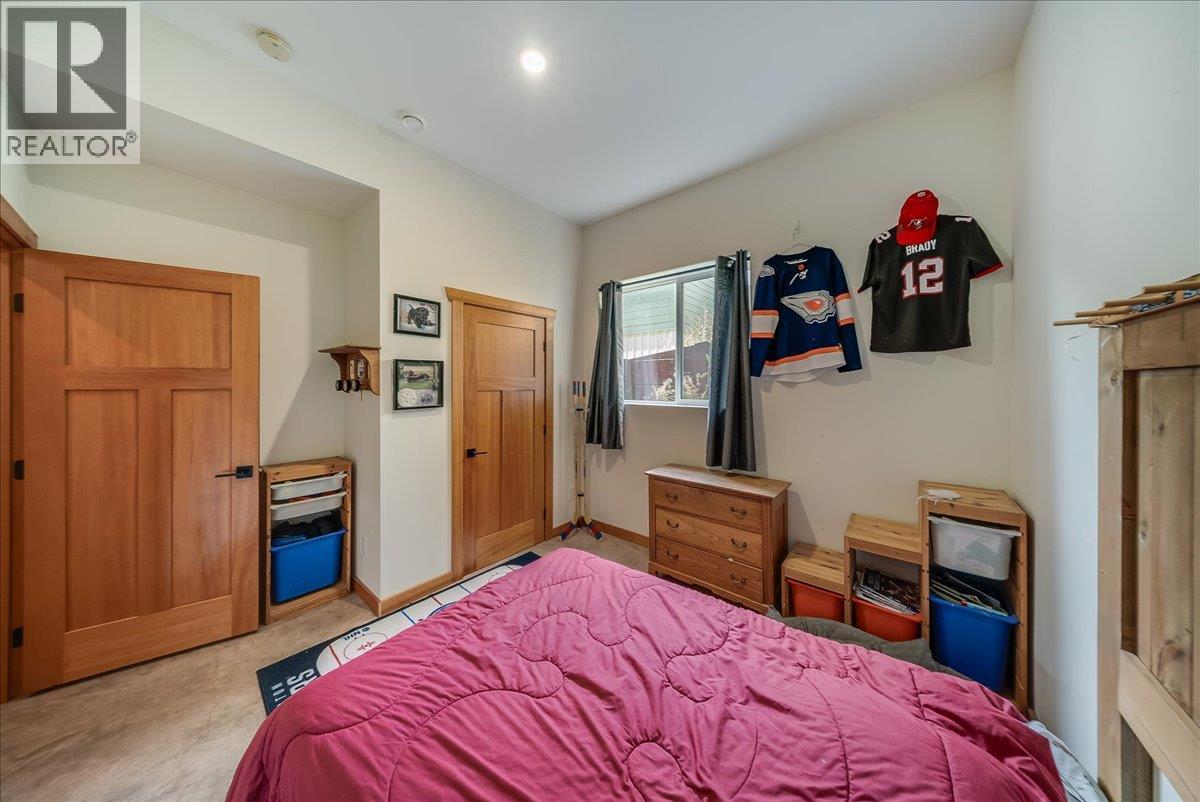 1715A Leroi Avenue - Image 36