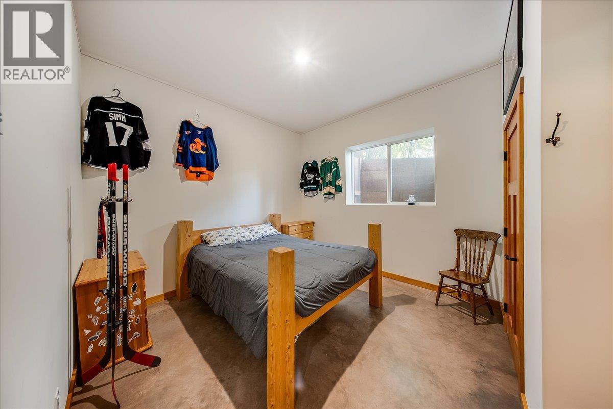 1715A Leroi Avenue - Image 37