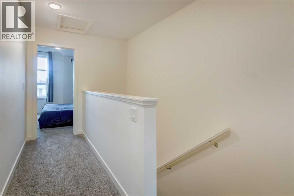 372 Walden Parade SE - 14