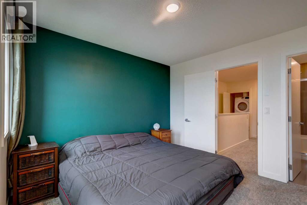 372 Walden Parade SE - 16
