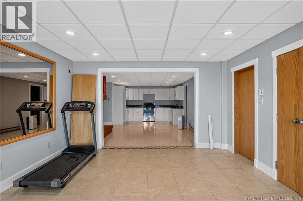 127 Bay Crescent Drive - 40