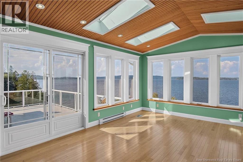 127 Bay Crescent Drive - Image 13