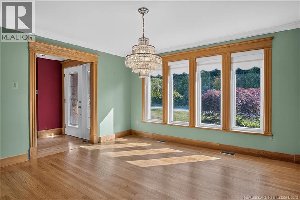127 Bay Crescent Drive - 17