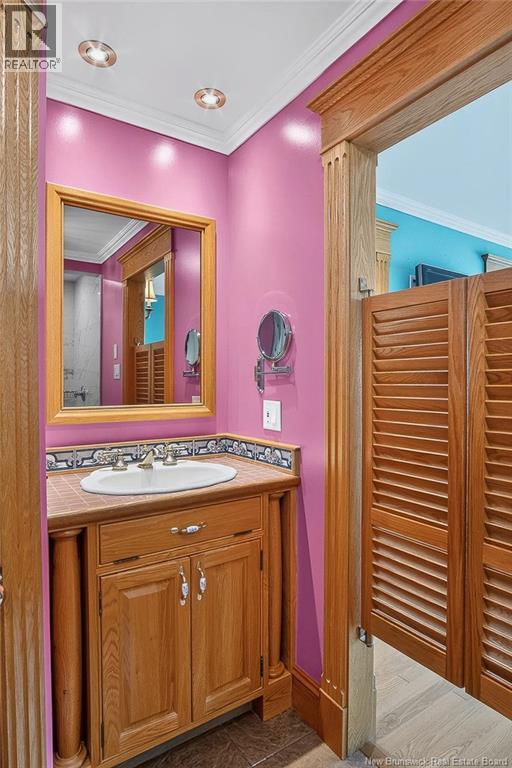 127 Bay Crescent Drive - 31