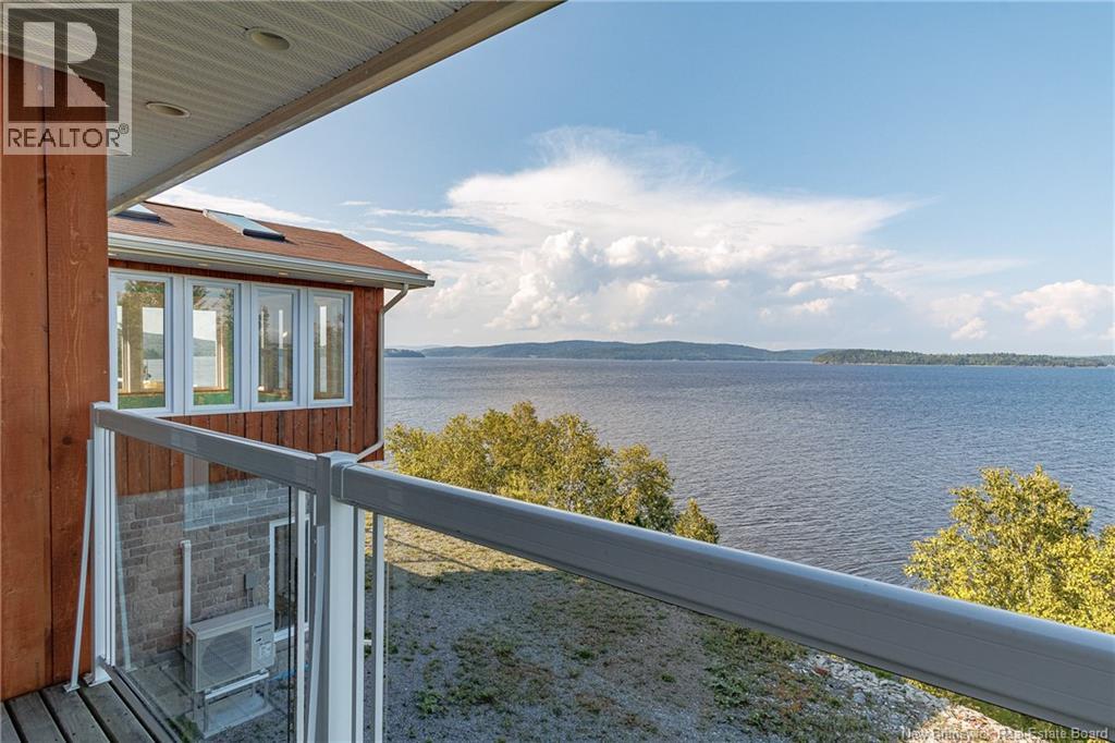 127 Bay Crescent Drive - 44