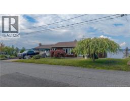 127 Bay Crescent Drive, photo 5