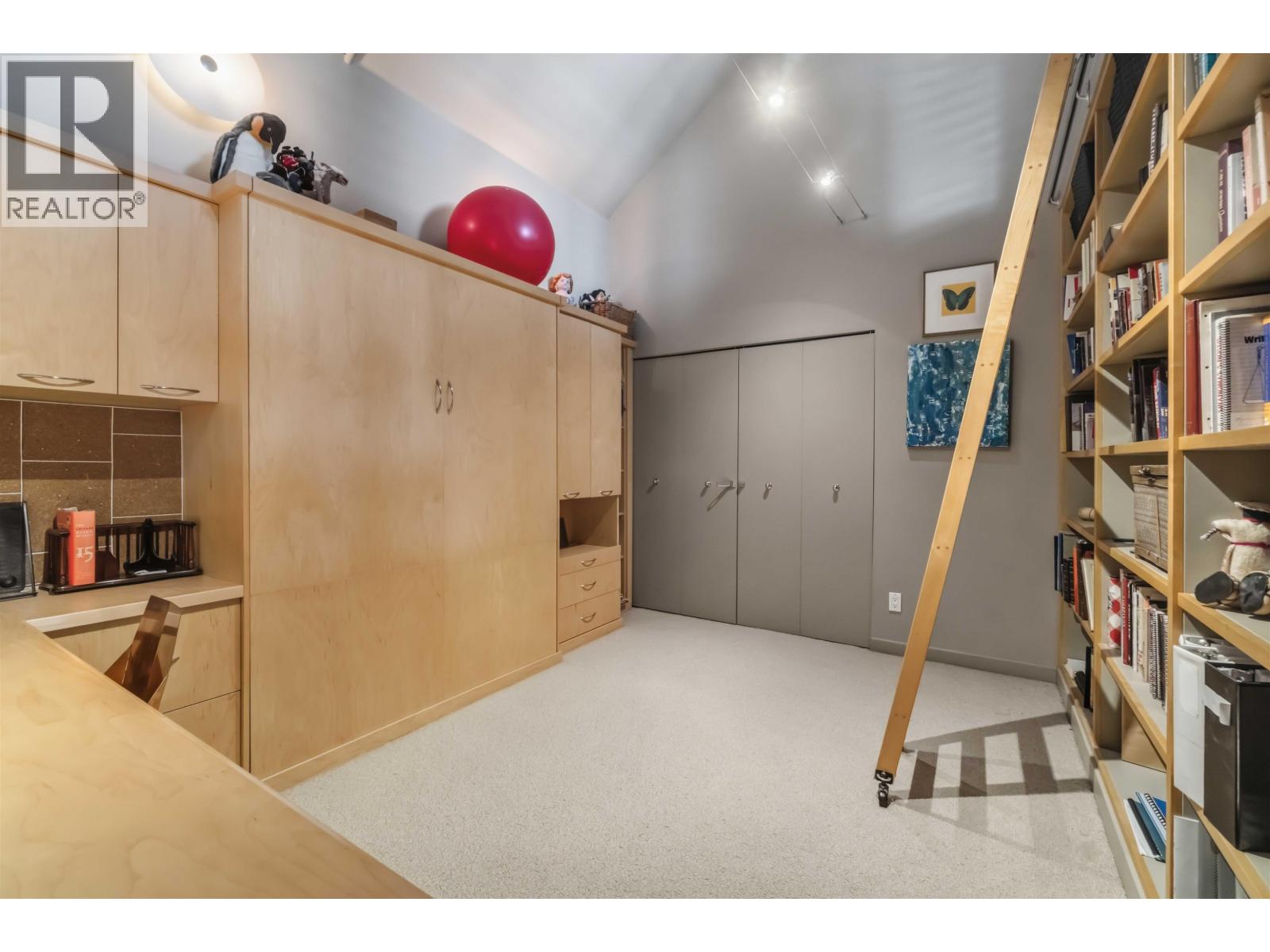 2 Bed, 2 Bath Apartment for Sale in Vancouver – 601 2525 QUEBEC STREET, Vancouver – MLS# R3159250 - Image 44
