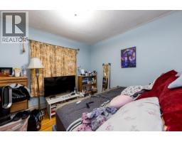911 Sperling Avenue, Burnaby, BC V5B4H7 Photo 11