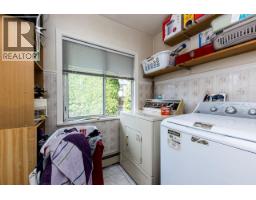 911 Sperling Avenue, Burnaby, BC V5B4H7 Photo 13