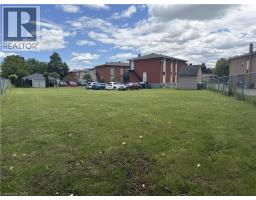 26 Carnaby Crescent, Kitchener, ON N2A1M7 Photo 14