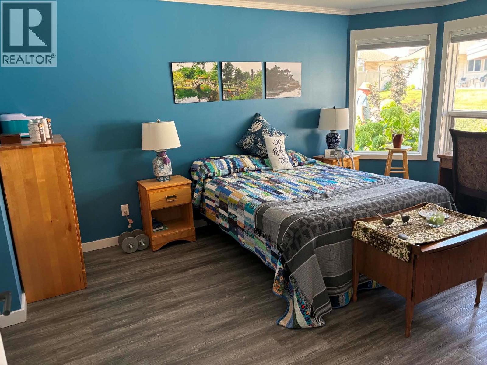 #2 312 Arbutus Street - 16