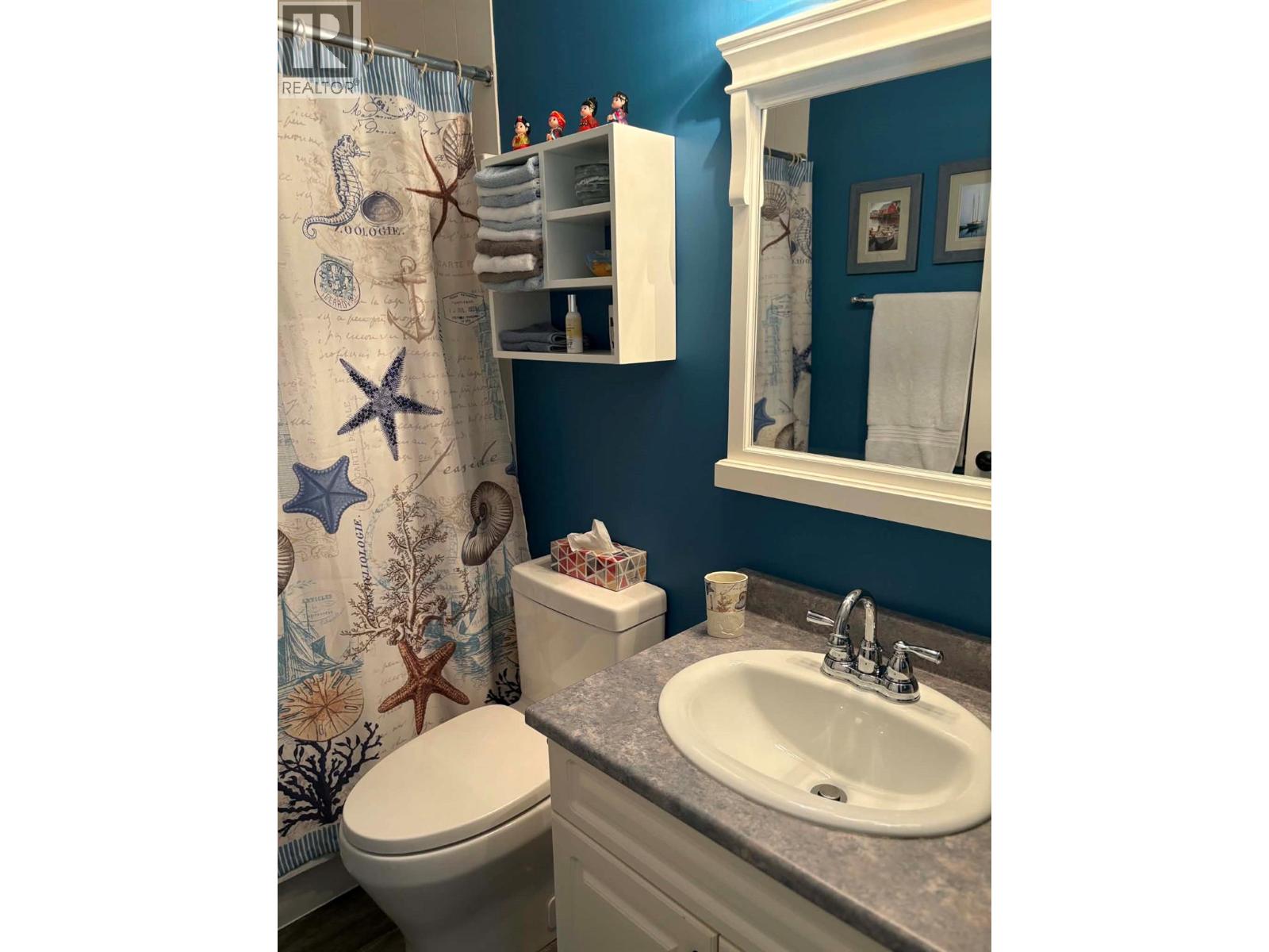 #2 312 Arbutus Street - 40