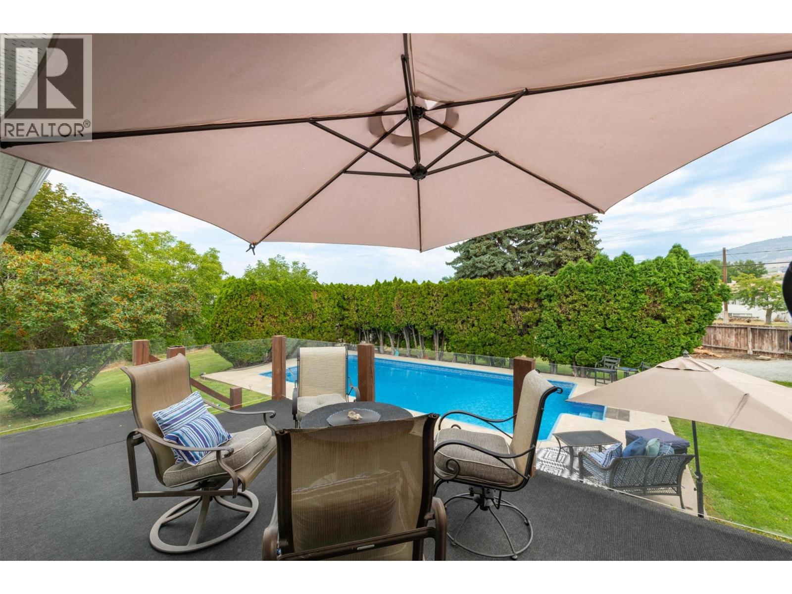 160 Leo Road - 8