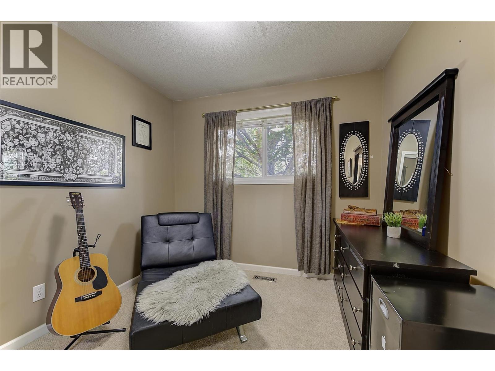  160 Leo Road, Kelowna