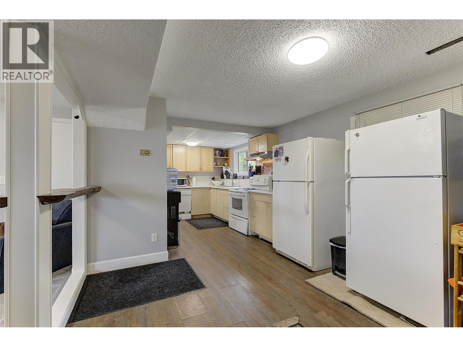  160 Leo Road, Kelowna